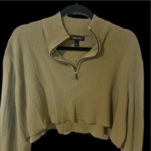 quarter zip cropped sweater